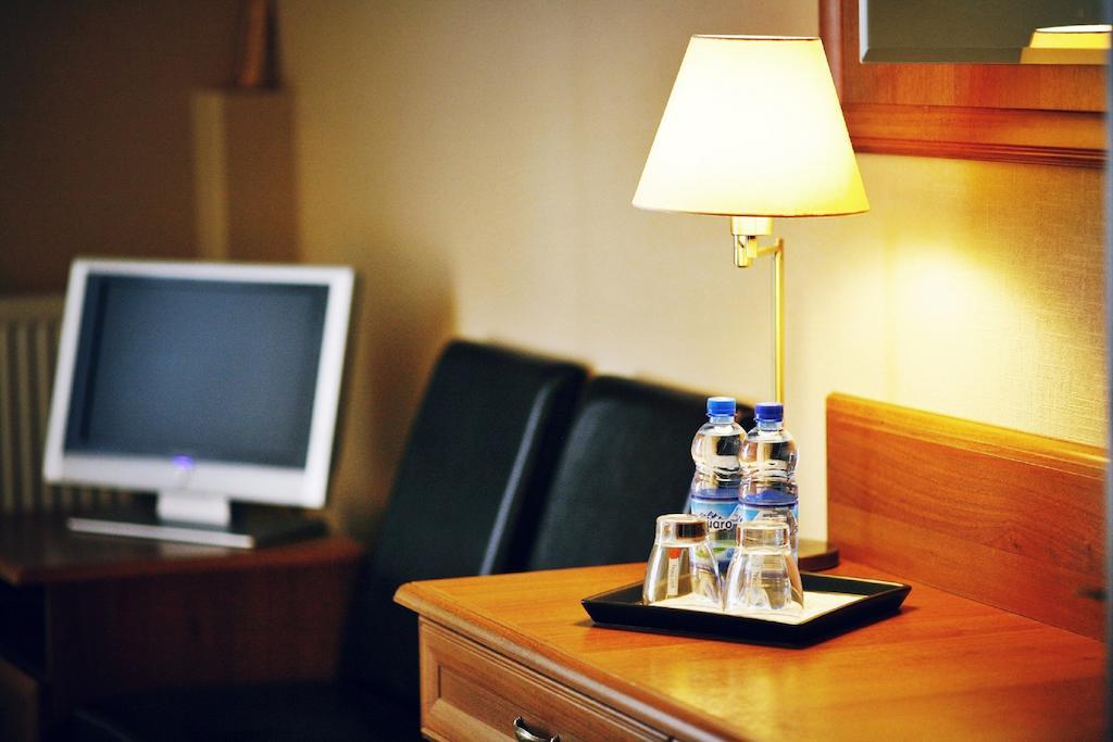 Hotel Zorza Намыслув Номер фото
